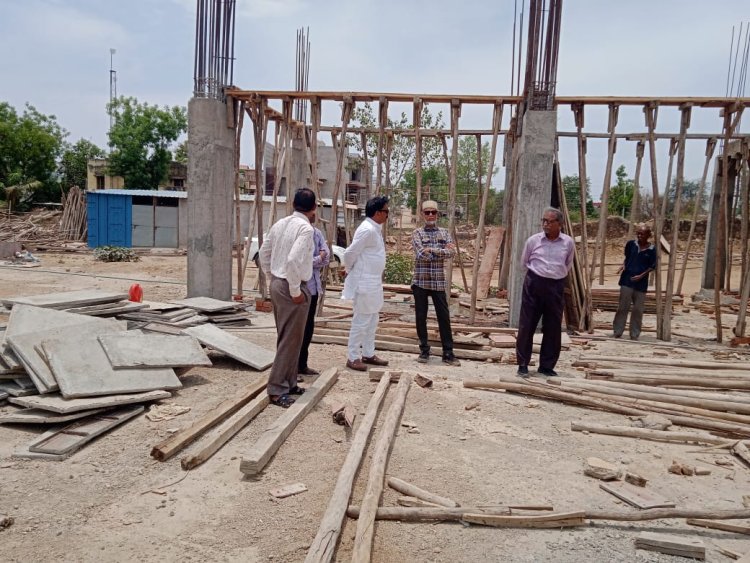 नगर पालिका अध्यक्ष ने किया विकास कार्यों का निरक्षण