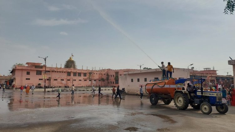 सांवलिया जी मंदिर मंडल कर रहा है पानी की पर्याप्त व्यवस्था     दर्शनार्थ आने वाले यात्रियों को मिलेगी गर्मी से राहत