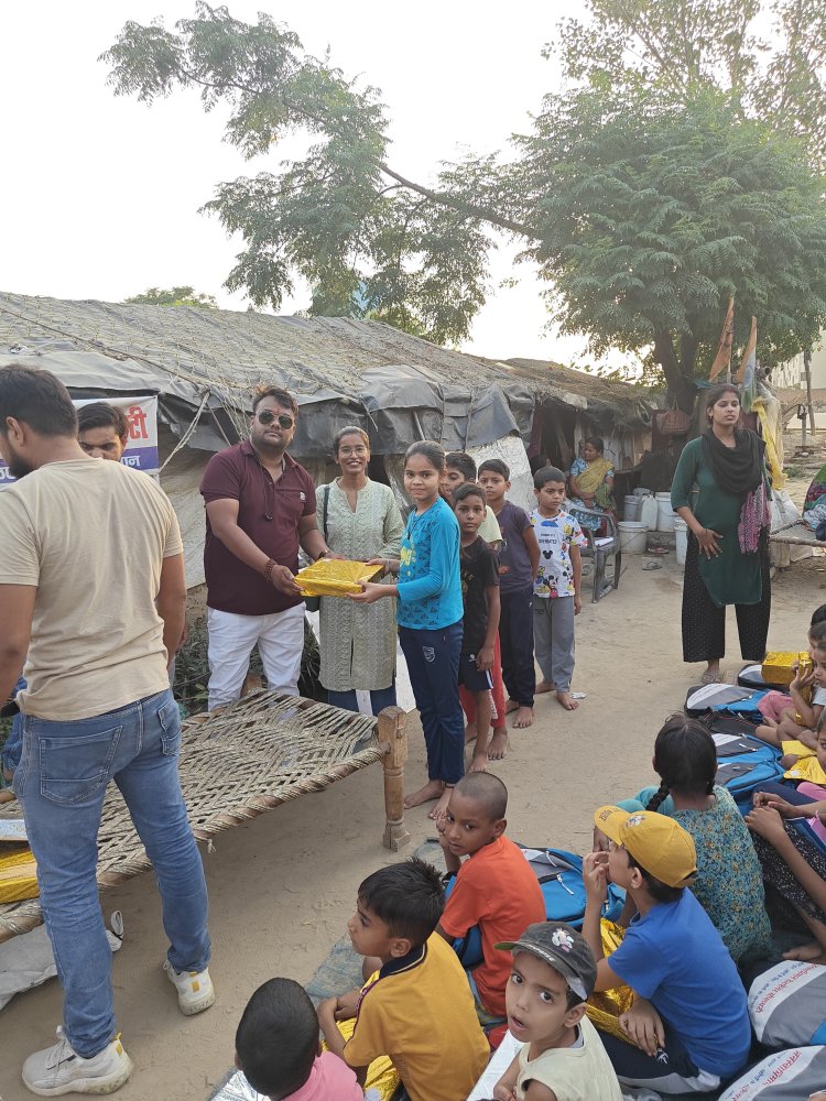 सामाजिक संस्था इंस्पायरिंग ह्यूमन फाउंडेशन ट्रस्ट द्वारा आयोजित सामान्य ज्ञान प्रतियोगिता में उत्तीर्ण बच्चो को किया पुरुष्कृत