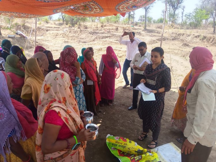 उपखंड अधिकारी ने धनेतकलां में किया विभिन्न कार्यों का निरीक्षण