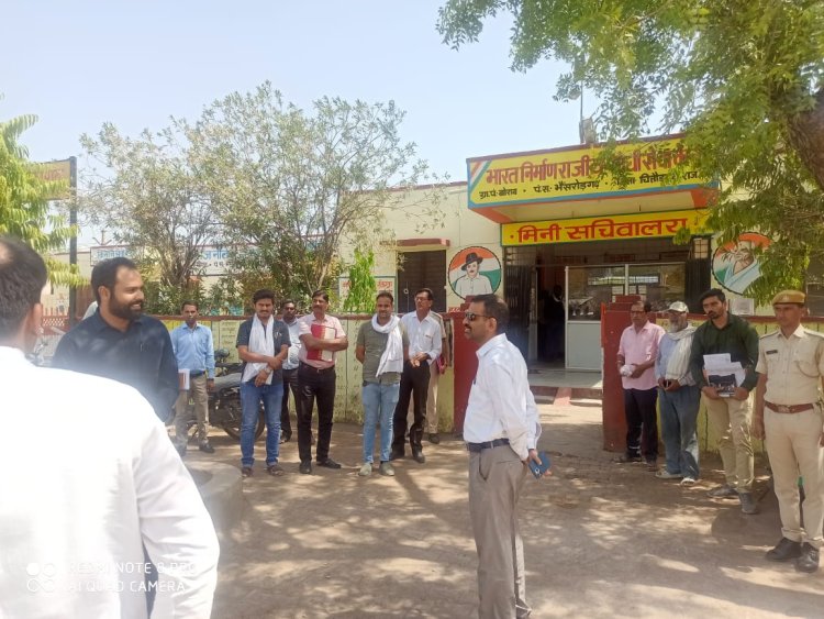 प्रभारी सचिव एटरू ने बेंगू में ली अधिकारियों की बैठक     बिजली और पेयजल समस्या का समाधान करने के निर्देश दिए