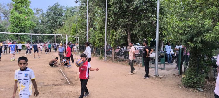 निशुल्क वॉलीबॉल प्रशिक्षण शिविर का समापन 15 जून को।