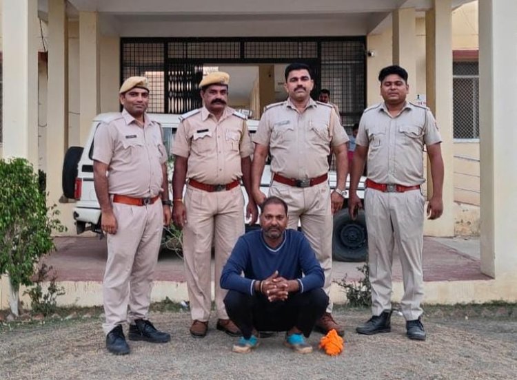 जेल से अंतरिम जमानत से फरार वांछित आरोपी गिरफ्तार।* एक क्विंटल से अधिक डोडाचूरा की तस्करी में न्यायिक हिरासत से अंतरिम जमानत से फरार हुआ था।