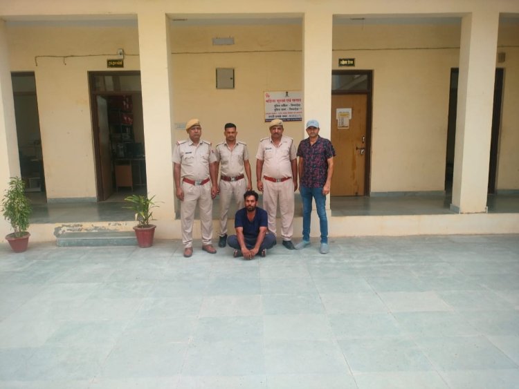 अल्टो कार से 121 किलोग्राम अवैध डोडाचूरा जब्त, एक आरोपी गिरफ्तार।