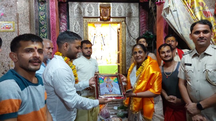 डिग्गी पहुंची जिला कलेक्टर, जिले में सुख सृमद्धि की कामना की